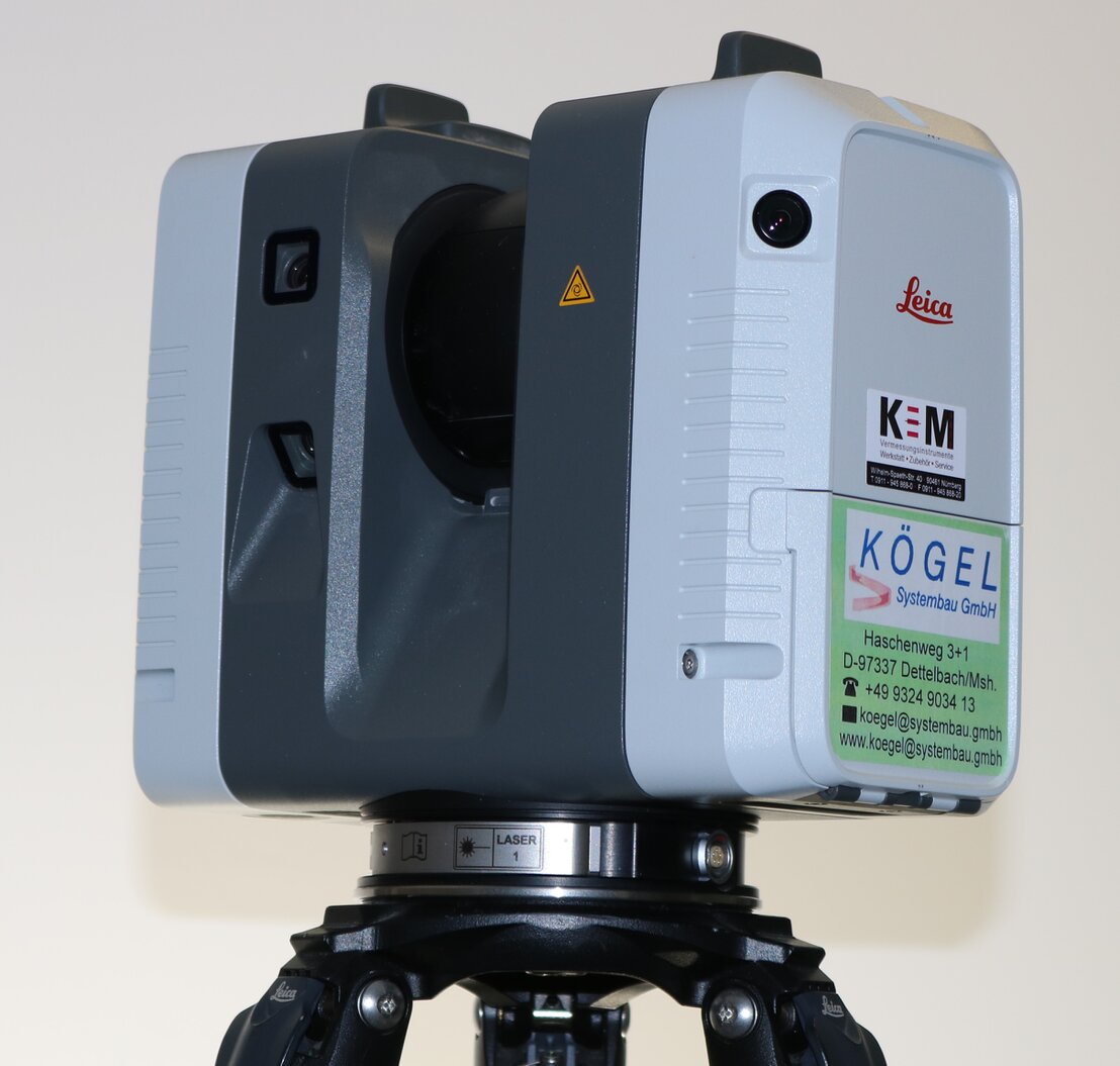 Leica RTC360 3D-Scanner auf Baustativ